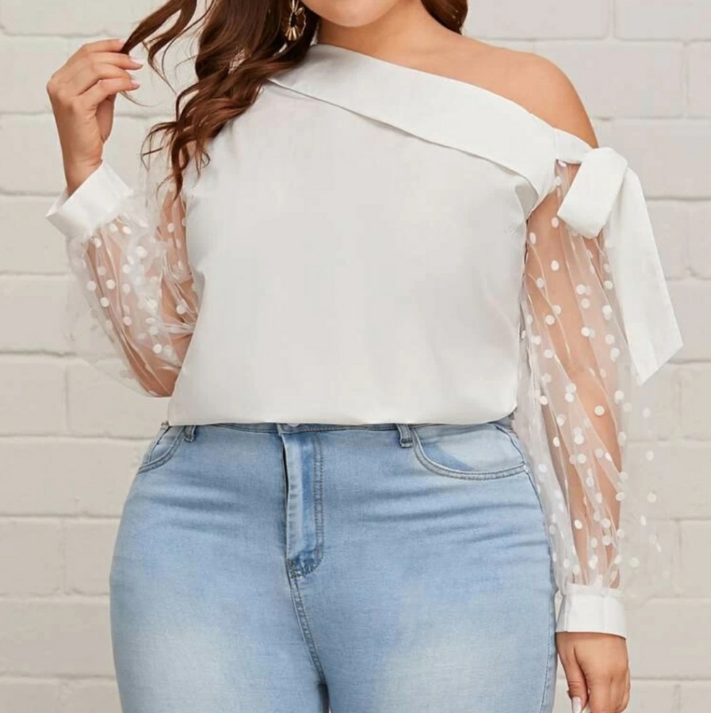 Foldover Asymmetrical Neck Dobby Mesh Sleeve